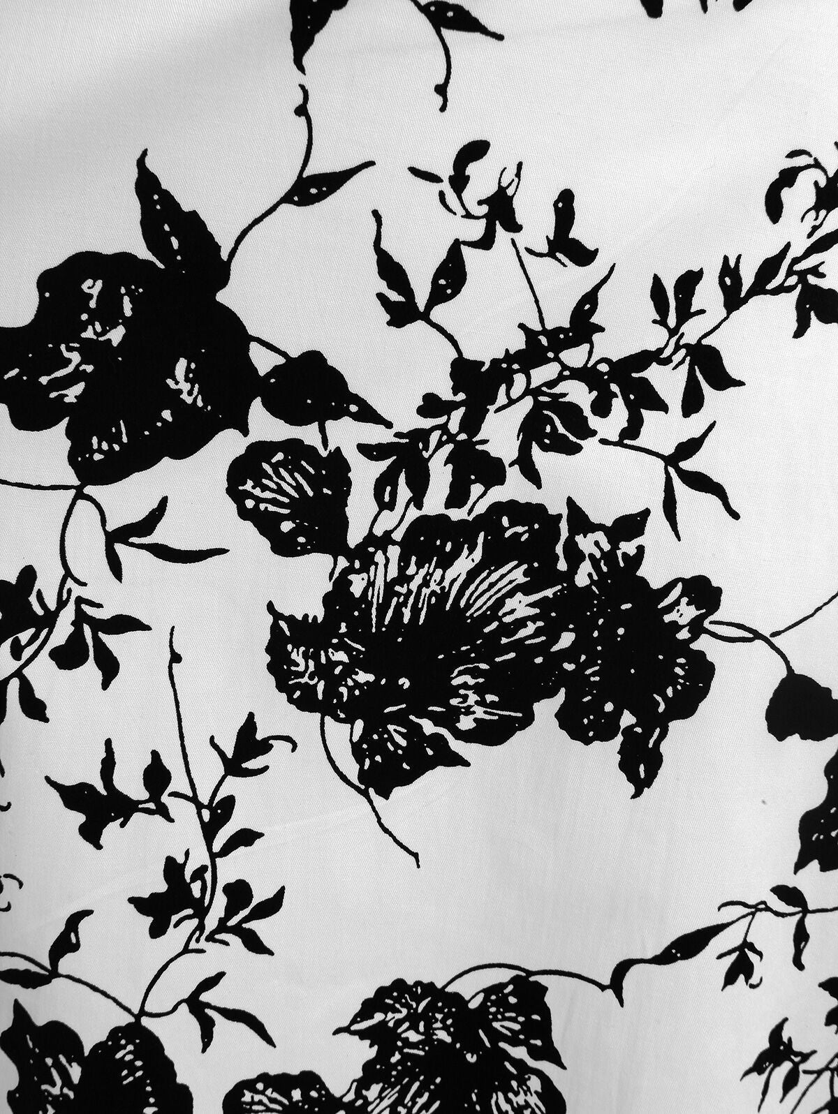 Black 1950s Floral Swing Dress - Image 4