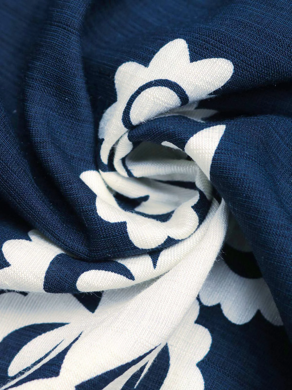 Black 1970s Spaghetti Strap Bohemian Smocked Dress - Image 5