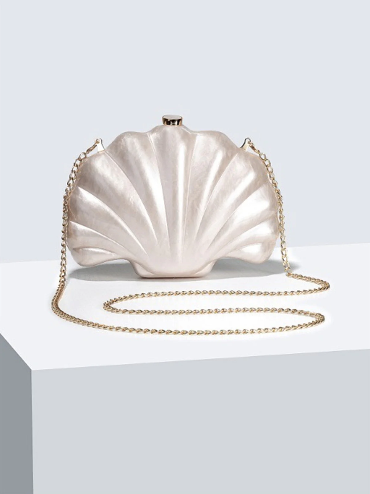 Pearl Shell Hardcase Metallic Finish Clutch Bag - Image 4