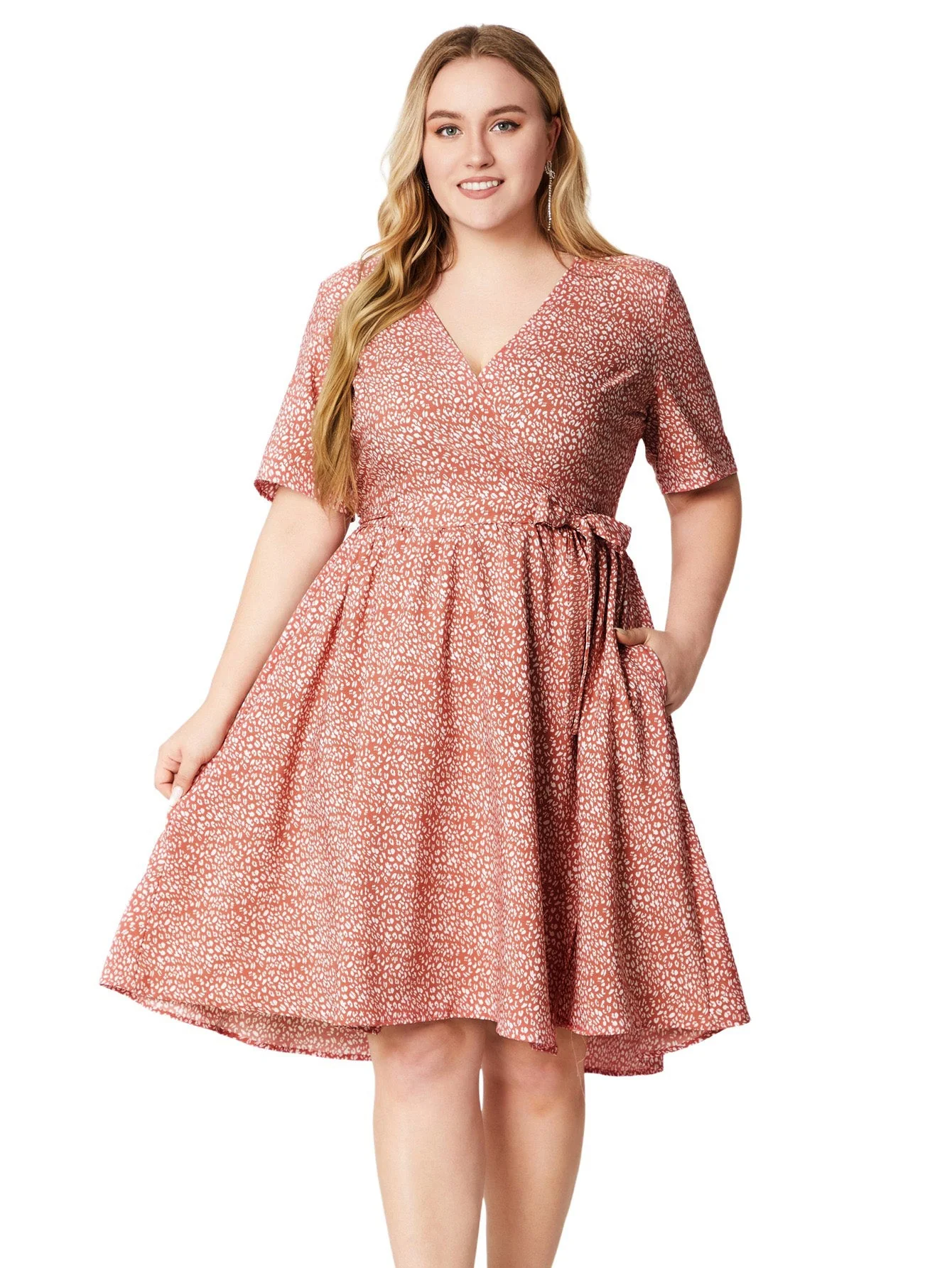 [Plus Size] Pink 1940s V-Neck Floral Pocketed Wrap Dress