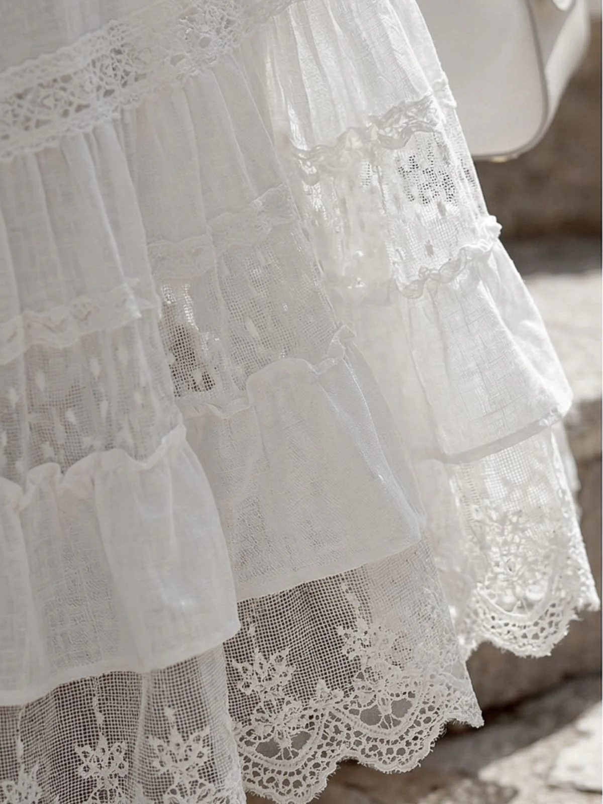 White 1970s Off-Shoulder Lace Tiered Boho Dress - Image 3